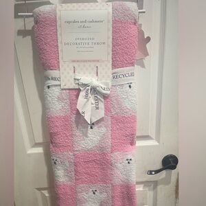 Pink ghost throw blanket checkered